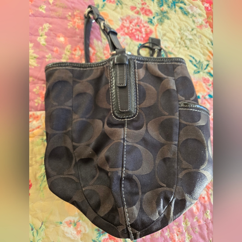 Coach Vintage Soho Hobo Shoulder Bag - EUC - Picture 7 of 7
